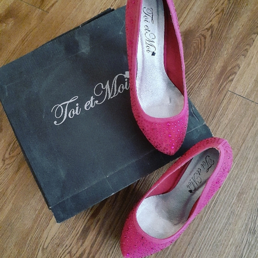 Stilettos - Picture 6 of 6